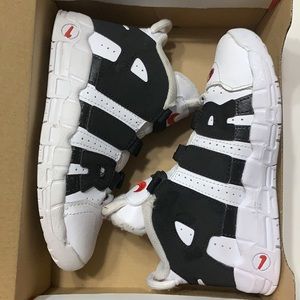 Boys Nike Air More Uptempo